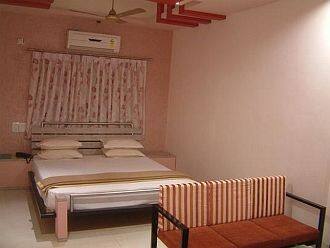 Hotel Ghanshayam, Junagadh 4